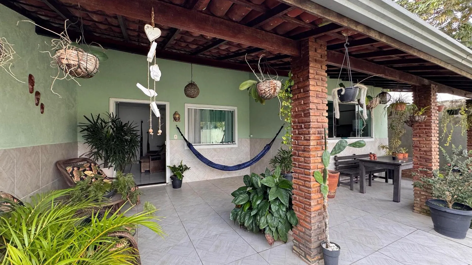 Hospedagem De Carla E Silas Porto Seguro Pansiyon